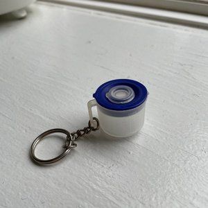VINTAGE Tupperware Key Chain Keychain Mix N Store Measuring Cup